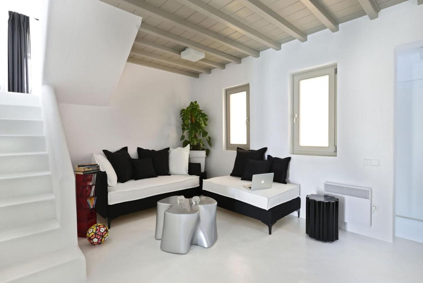 Villa Dafni 4Bed With Pool In Kalafatis Spilia Mykonos Town エクステリア 写真