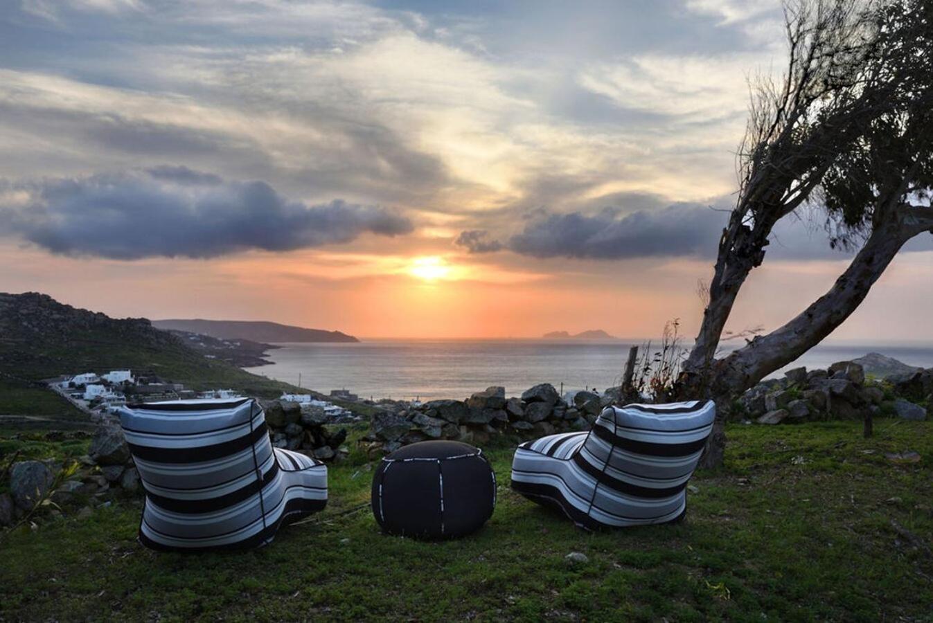 Villa Dafni 4Bed With Pool In Kalafatis Spilia Mykonos Town エクステリア 写真