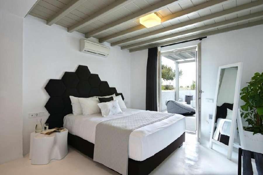 Villa Dafni 4Bed With Pool In Kalafatis Spilia Mykonos Town エクステリア 写真